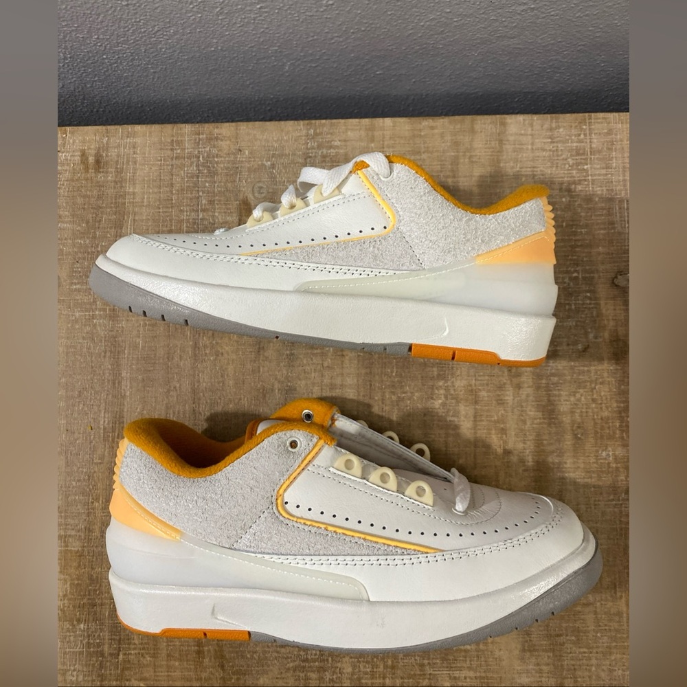 Nike Air Jordan 2 Retro Low Craft Melon Tint DV9956-118 Size 3.5
